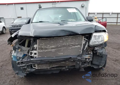 2009 Mazda Tribute I Sport z USA, uszkodzony, nr VIN 4F2CZ927X9KM02000